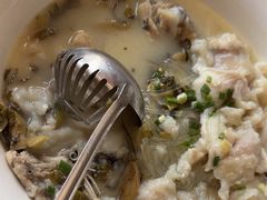 -严记小天府酸菜鱼(西四路店)