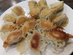 -周家大连水饺(美专校街店)