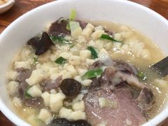 -刘信牛羊肉泡馍小炒(回民街店)