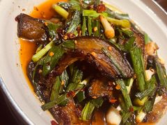 -廖师傅大蒜炒腊肉(袁家岭店)