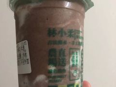 -林小柔绿豆沙牛乳(陆家嘴店)