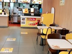 大堂-麦当劳(列东店)