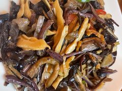 -小厨子私房菜·云南美食店