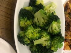 -台上设计餐厅(歌华大厦店)