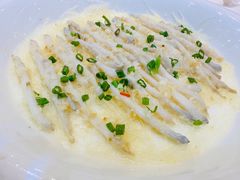 蒜蓉粉丝蒸沙虫-顺德渔村·岭南一号