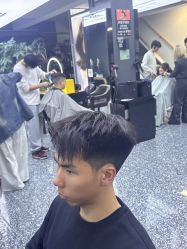 -藤野造型专业烫染接发