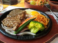 -桉树林A coffee 森林餐厅(三圣乡店)