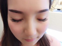 -艾尚妆·日系美甲美睫美学馆