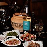 交子大道温馨小木屋海鲜Bistro，快乐团年地。