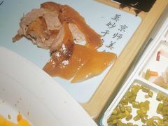 -荷塘秋月·本帮江浙菜(国权路店)