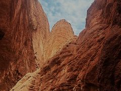 -天山神秘大峡谷