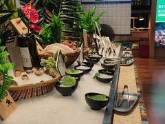 -亚马逊环球美食百汇(新城吾悦广场店)