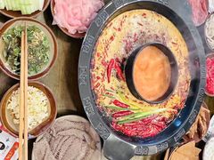 -黄潇洒老火锅(九眼桥宏济巷店)