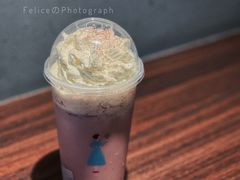 莓莓雪山鲜乳茶-KNOTKNOT珞珞·日式甜品(K11店)