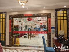 -御沪沪味园.融合菜.海鲜(斜土路店)