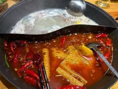 -乐闹闹重庆火鍋(民治店)