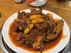 -喇喇排骨火锅·传统韩式脊骨汤(望京西园总店)