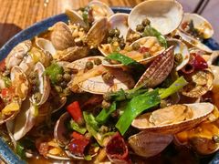 -蚝堡海鲜·威海菜·海肠捞饭·烧烤·亚洲吃蚝公司(幸福门店)