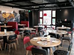 大堂-必胜客(花舞大唐博物馆店)