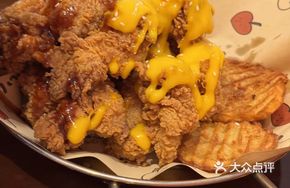 Fried Chicken Wings and Drumsticks
