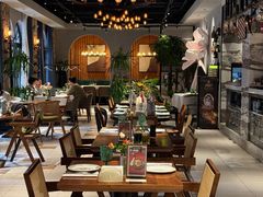 -Osteria Garden 生蚝花园餐厅(原进贤路店)