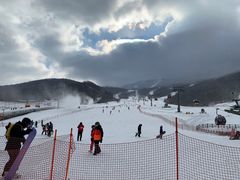 -中旅松花湖滑雪场