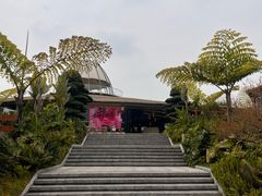 -茅草房·河畔园林火锅