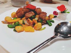 黑椒爆炒雪花牛肉粒-皇朝会.经典传统粤菜(外滩店)