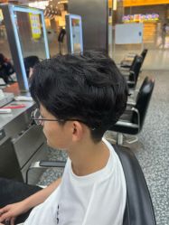 -川和潮人