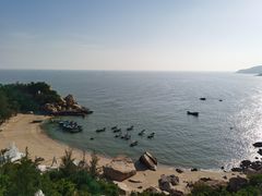 -那琴半岛地质海洋公园