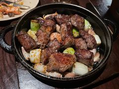 安格斯铁板蒜香牛肉-BROWNSTONE布朗石西班牙餐厅(富城店)