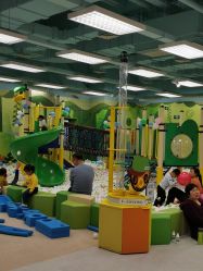 -莫莉幻想儿童乐园(苏州常熟永旺店)