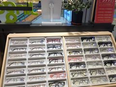 -镜客眼镜(浦江欢乐颂店)