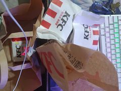 -肯德基(成山路地铁站店)