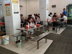-易记皮肚面(明瓦廊店)