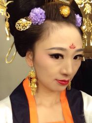 -盘子女人坊生日照·摄影馆(华强店)