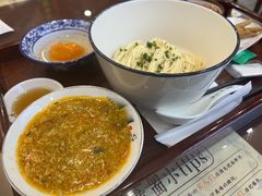 -百年老字号·观振兴蟹黄面·三虾面·苏式面(观前街富仁坊巷店)