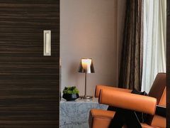 -上海虹桥西郊假日酒店