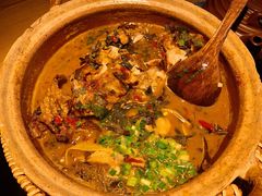 柴火稻草禾花鱼-吃饭皇帝大(解放西路店)