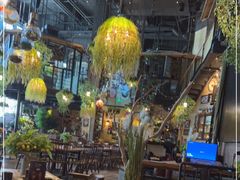 大堂-临界音乐酒馆·小龙虾·江湖菜(华熙LIVE·鱼洞店)