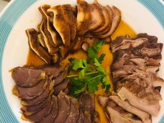 -椿记烧鹅(叠彩店)