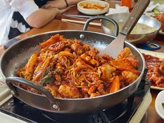 -亲昵春川鸡排(韩国美食街店)