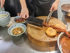 精品肠头菜底-门框胡同百年卤煮(新街口店)