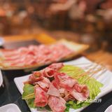 隔离仲有骨汤如果唔钟意食辣嘅仲有退路可言哈哈哈哈