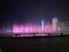 -东港音乐喷泉广场