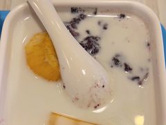 -满记甜品(优客百盛店)
