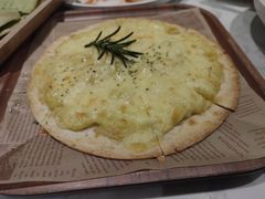 榴莲忘返浓味Pizza-卡朋西餐(大信新都汇店)