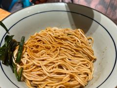 -蟹黄鱼·海派深夜面馆(巨鹿路店)