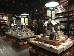 -SISYPHE BOOKS西西弗书店(龙湖滨江天街店)