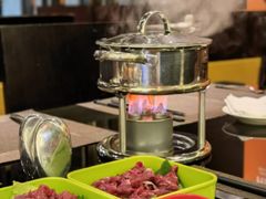 -大中华希尔顿酒店-念自助餐·嗨啤·小龙虾